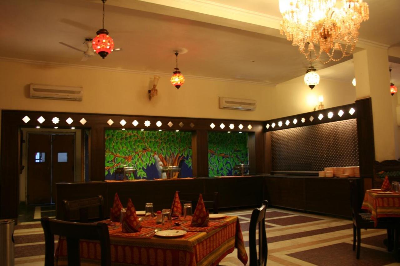 Pratap Palace Chittorgarh Екстер'єр фото